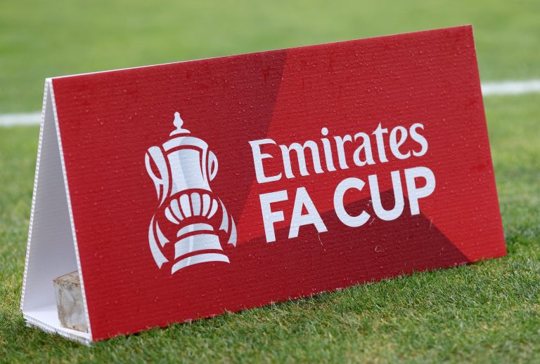 Жребият за полуфиналите предлага две регионални съперничества, а WINBET предлага изобилие от пазари и привлекателни коефициенти за всички любители на футболните залози.