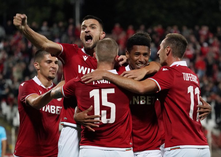 ърва лига: Първо дерби в челото на лигата за сезона - winbet affiliates