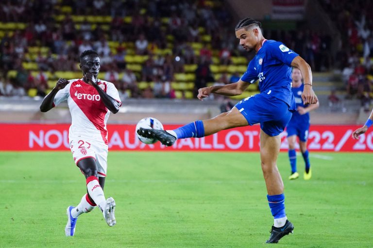 Малко интрига в реваншите в Шампионската лига